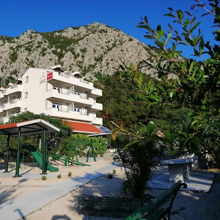 Hotel Lukas Gradac  Exterior photo